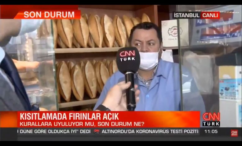 CNN Türk muhabiri, esnafın cevabının ardından mikrofonunu ...